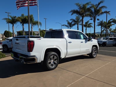 2022 GMC Sierra 1500 Crew Cab Short Box 4-Wheel Drive SLT