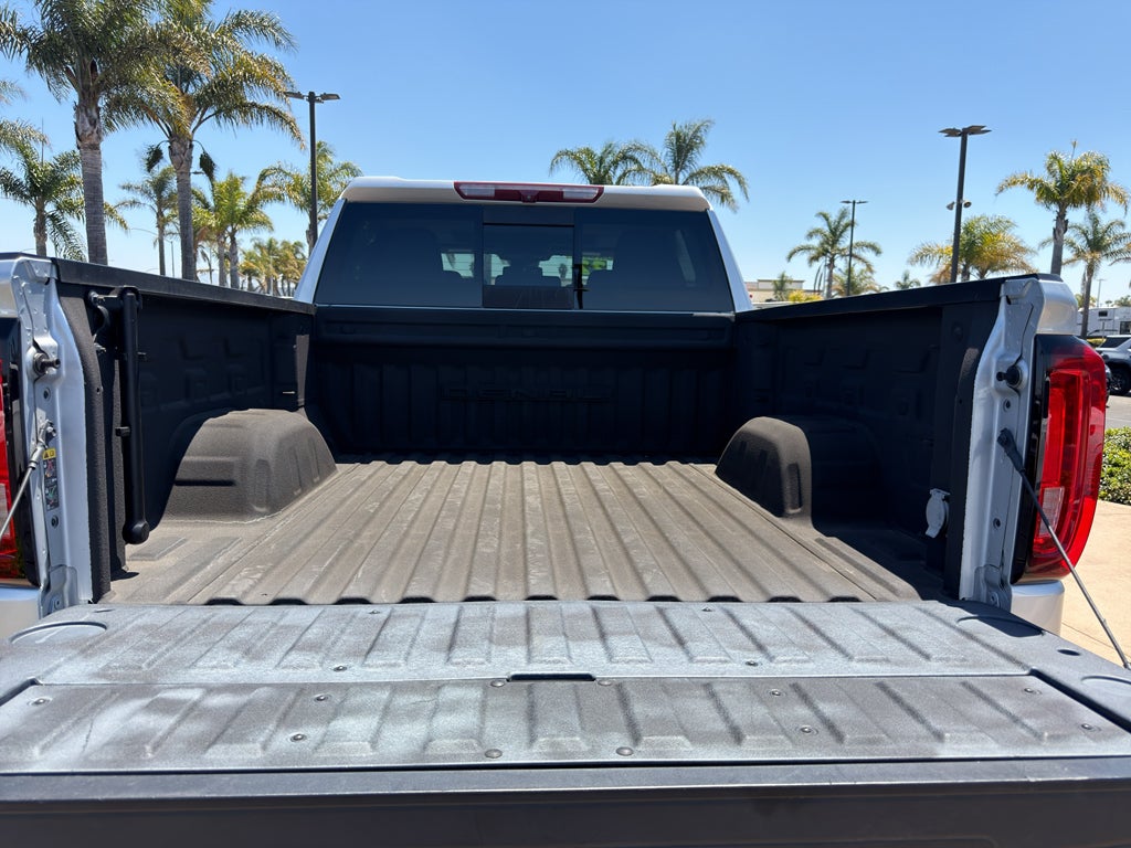 2022 GMC Sierra 1500 Crew Cab Short Box 4-Wheel Drive Denali