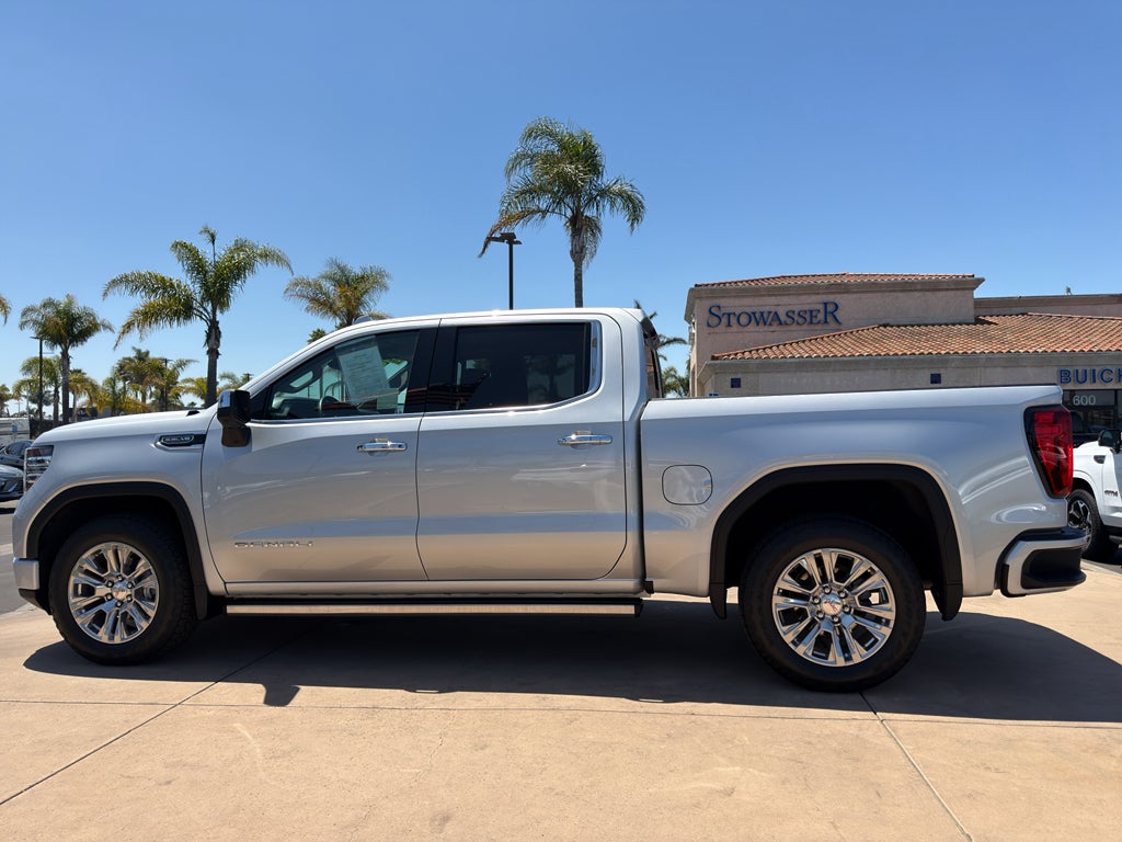 2022 GMC Sierra 1500 Crew Cab Short Box 4-Wheel Drive Denali