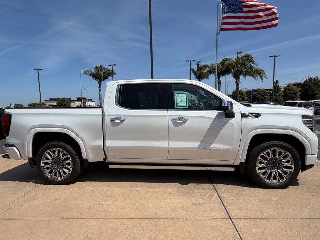 2024 GMC Sierra 1500 Crew Cab Short Box 4-Wheel Drive Denali Ultimate