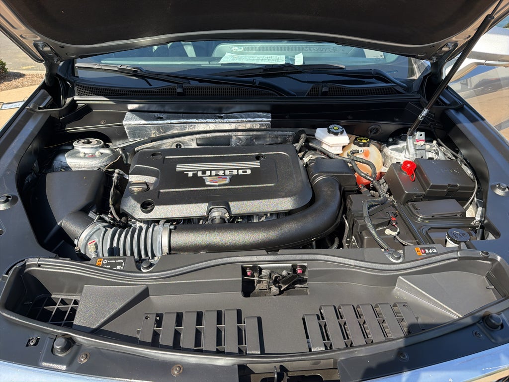 2025 Cadillac XT4 FWD 4dr Premium Luxury