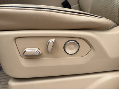 2023 Cadillac Escalade 4WD Premium Luxury