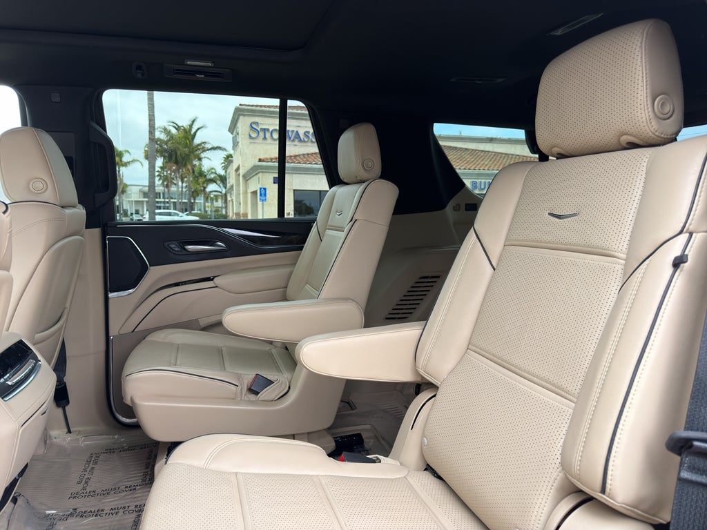 2023 Cadillac Escalade 4WD Premium Luxury
