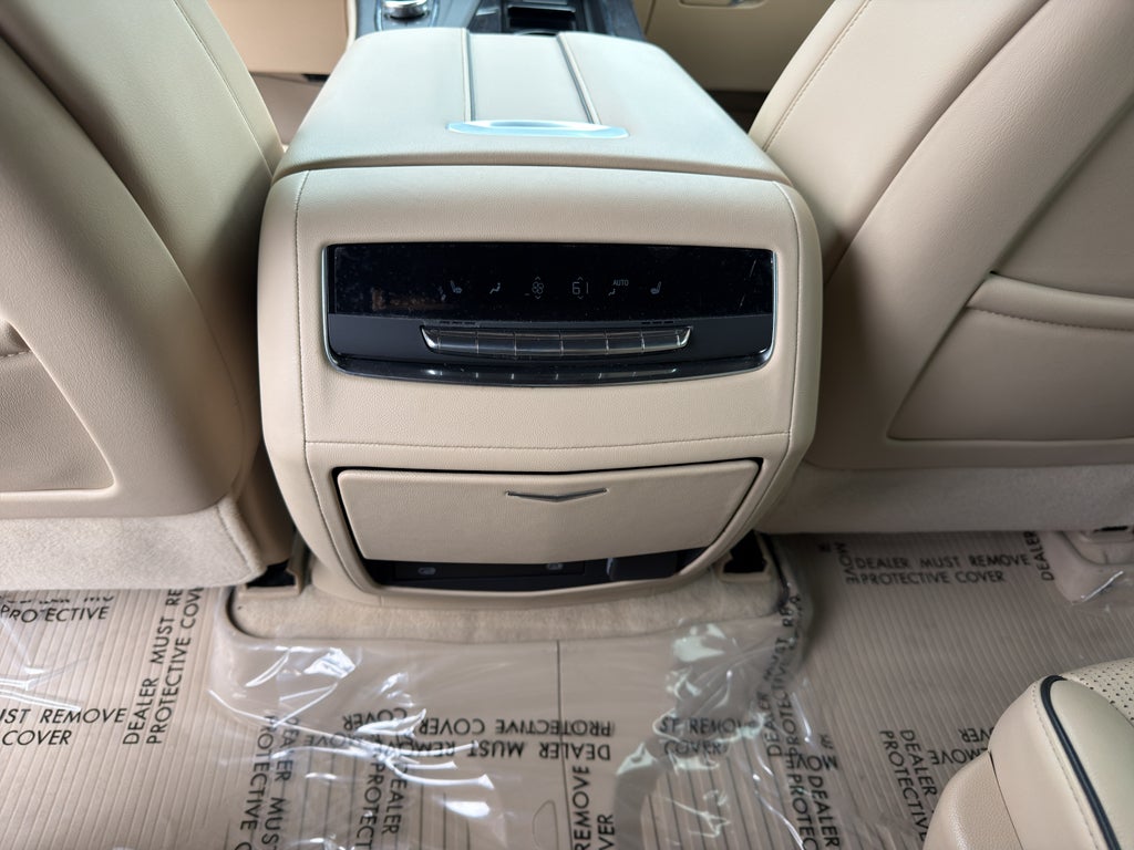 2023 Cadillac Escalade 4WD Premium Luxury