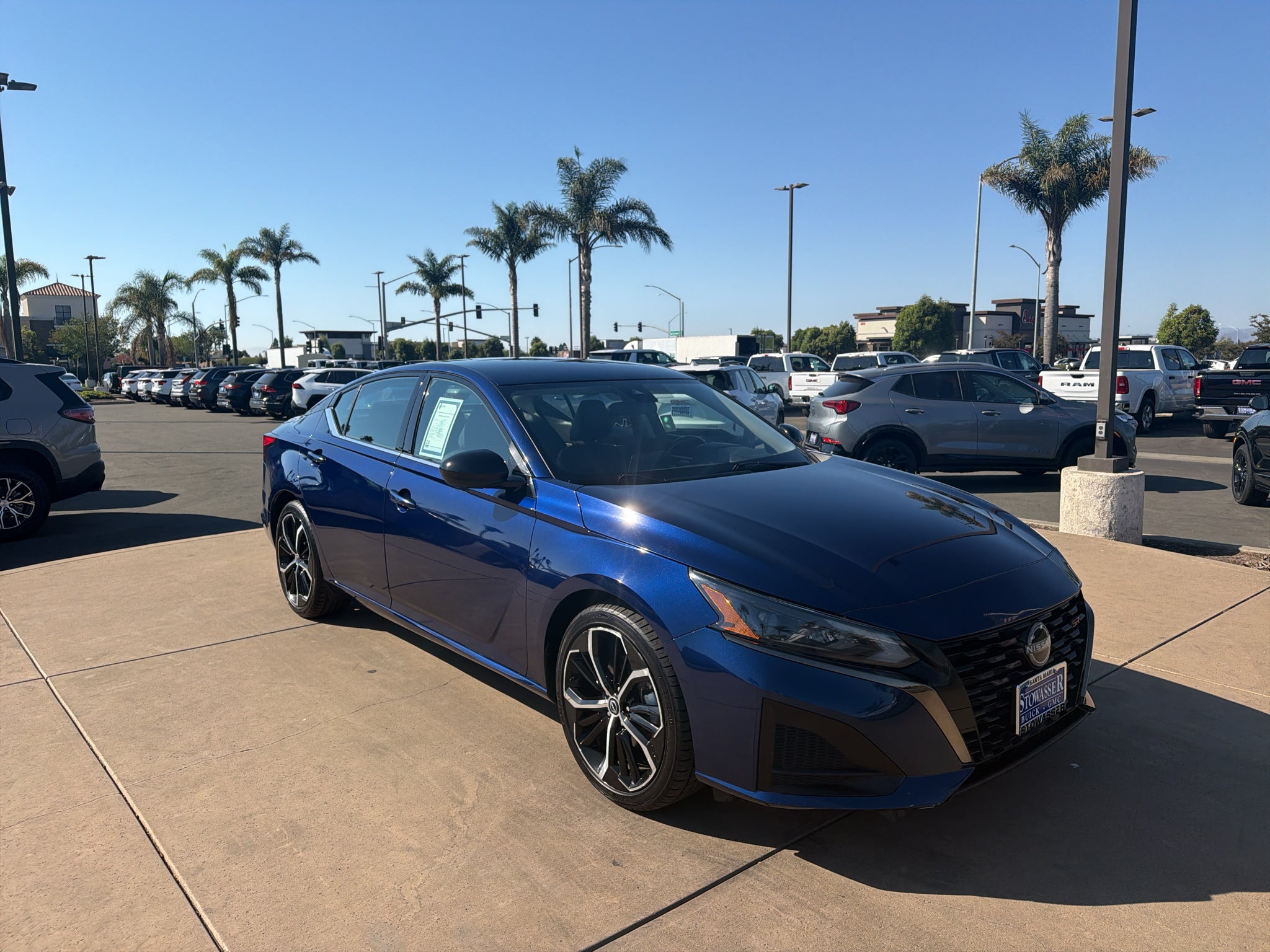 2024 Nissan Altima 2.5 SR Sedan