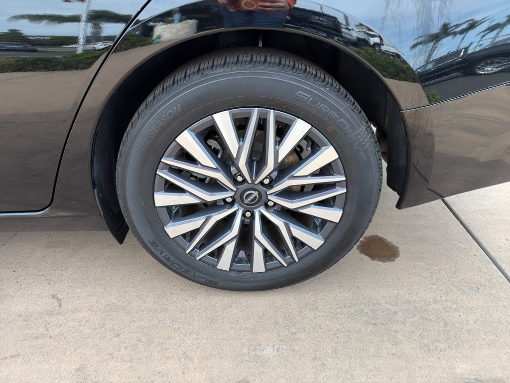 2023 Nissan Altima 2.5 SV Sedan