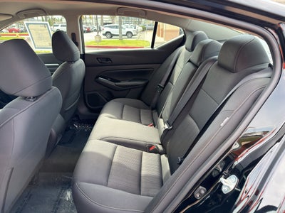 2023 Nissan Altima 2.5 SV Sedan