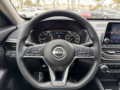 2024 Nissan Altima 2.5 SV Sedan