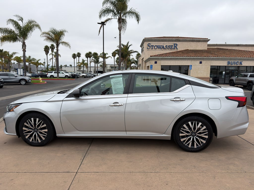 2024 Nissan Altima 2.5 SV Sedan