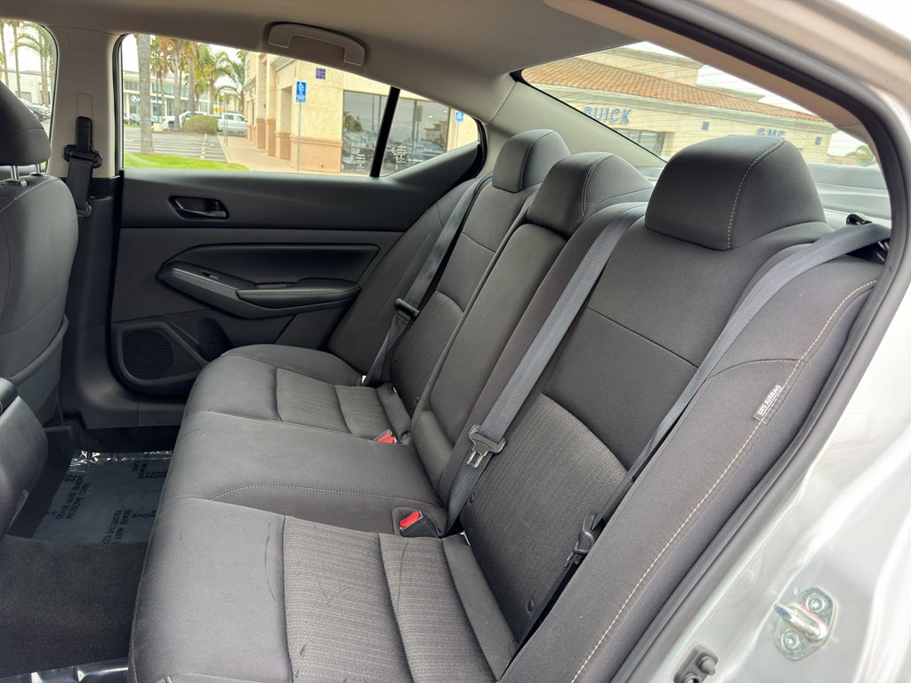 2024 Nissan Altima 2.5 SV Sedan