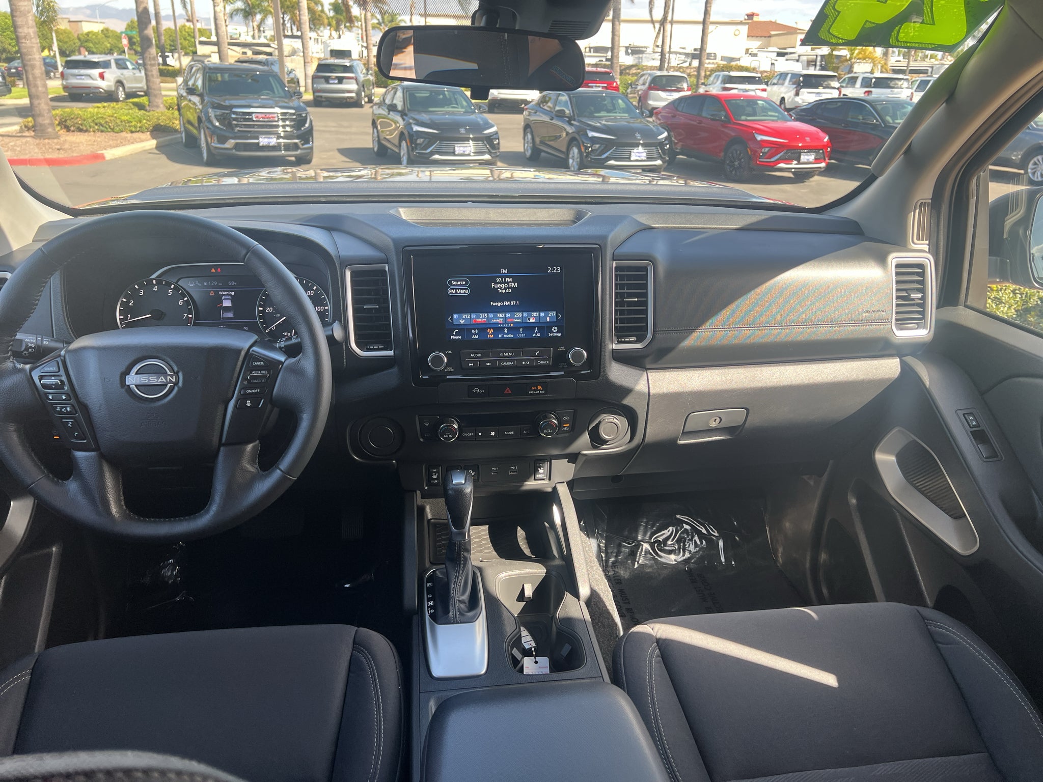 2024 Nissan Frontier Crew Cab 4x2 SV
