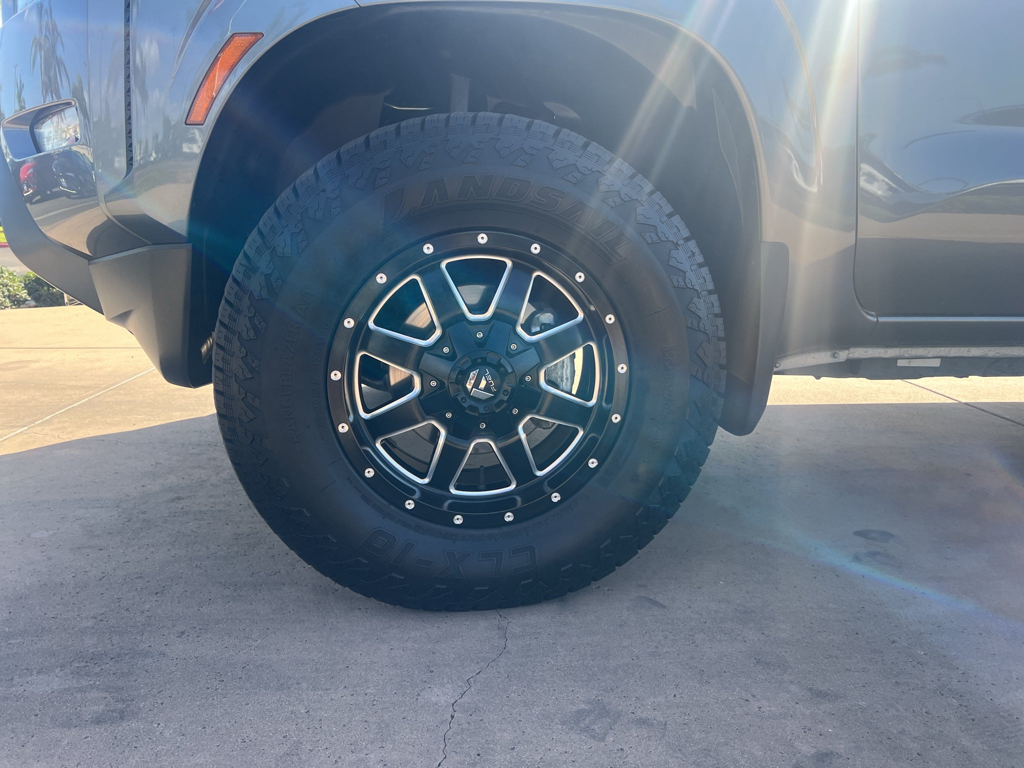 2024 Nissan Frontier Crew Cab 4x2 SV