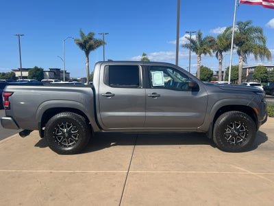 2024 Nissan Frontier Crew Cab 4x2 SV