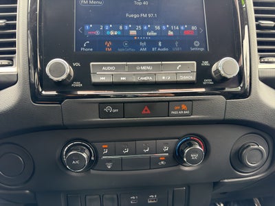 2024 Nissan Frontier Crew Cab 4x2 SV