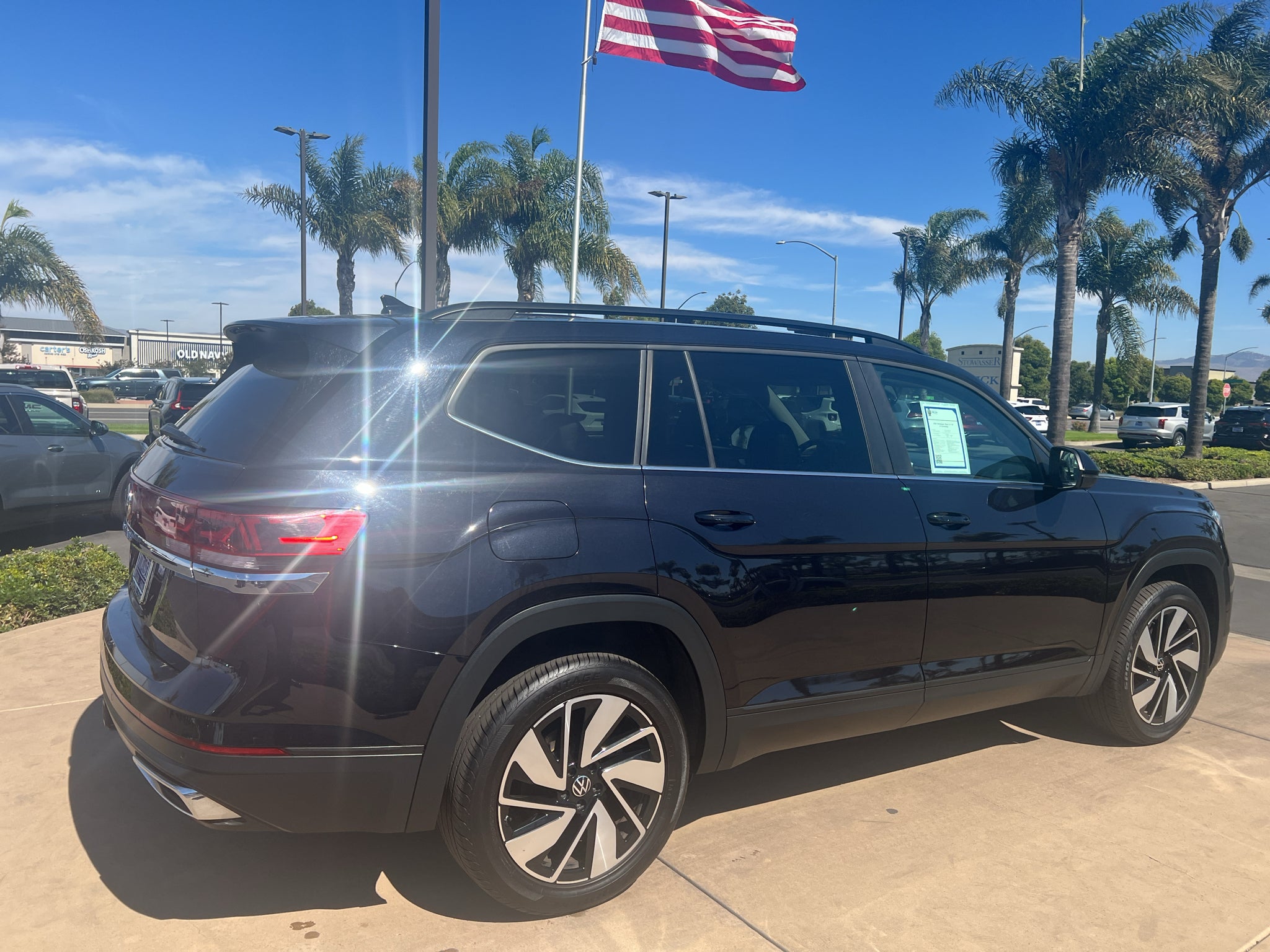 2024 Volkswagen Atlas 2.0T SE w/Technology FWD