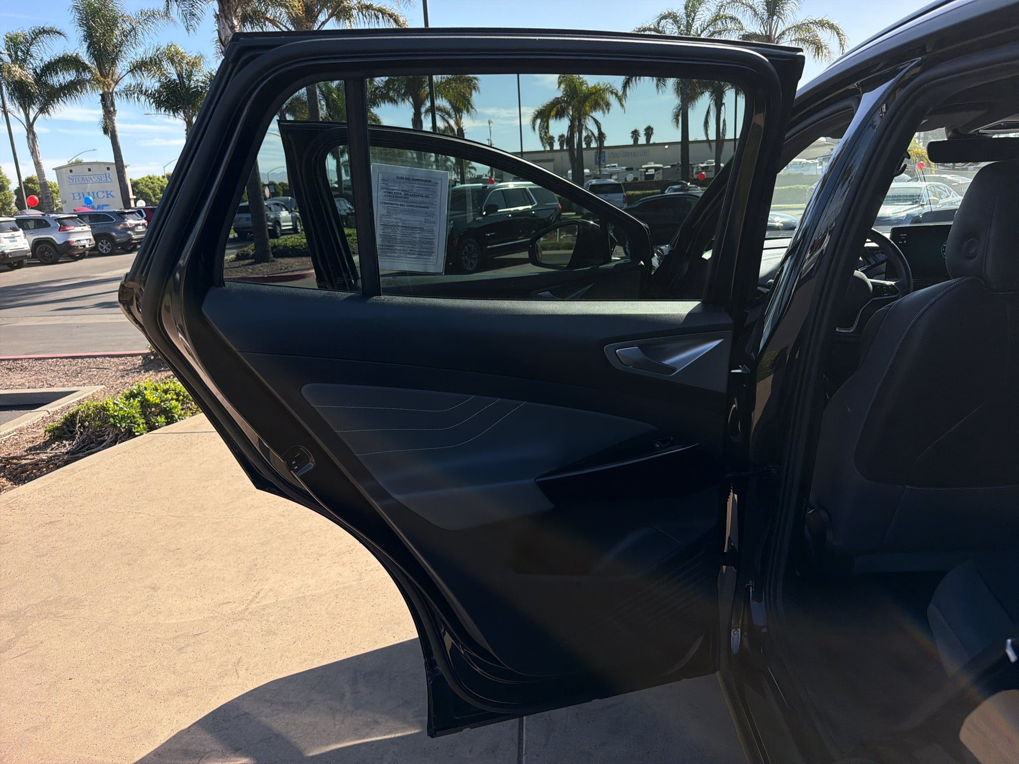 2023 Volkswagen ID.4 Pro RWD w/SK On Battery