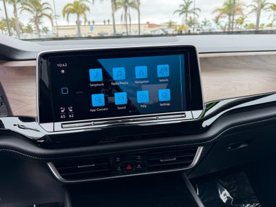 2024 Volkswagen Atlas 2.0T SE w/Technology FWD