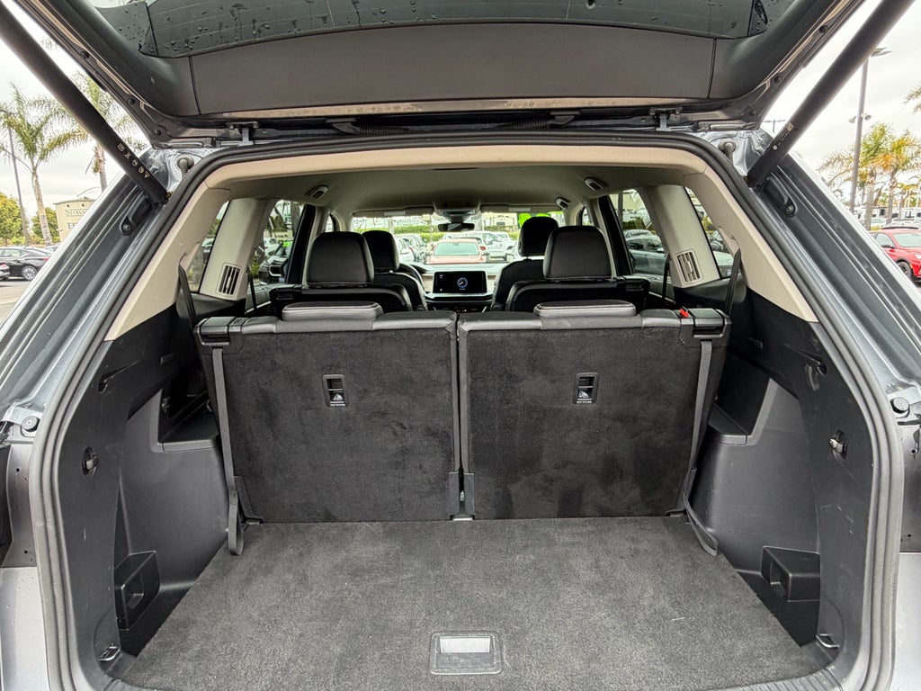 2024 Volkswagen Atlas 2.0T SE w/Technology FWD