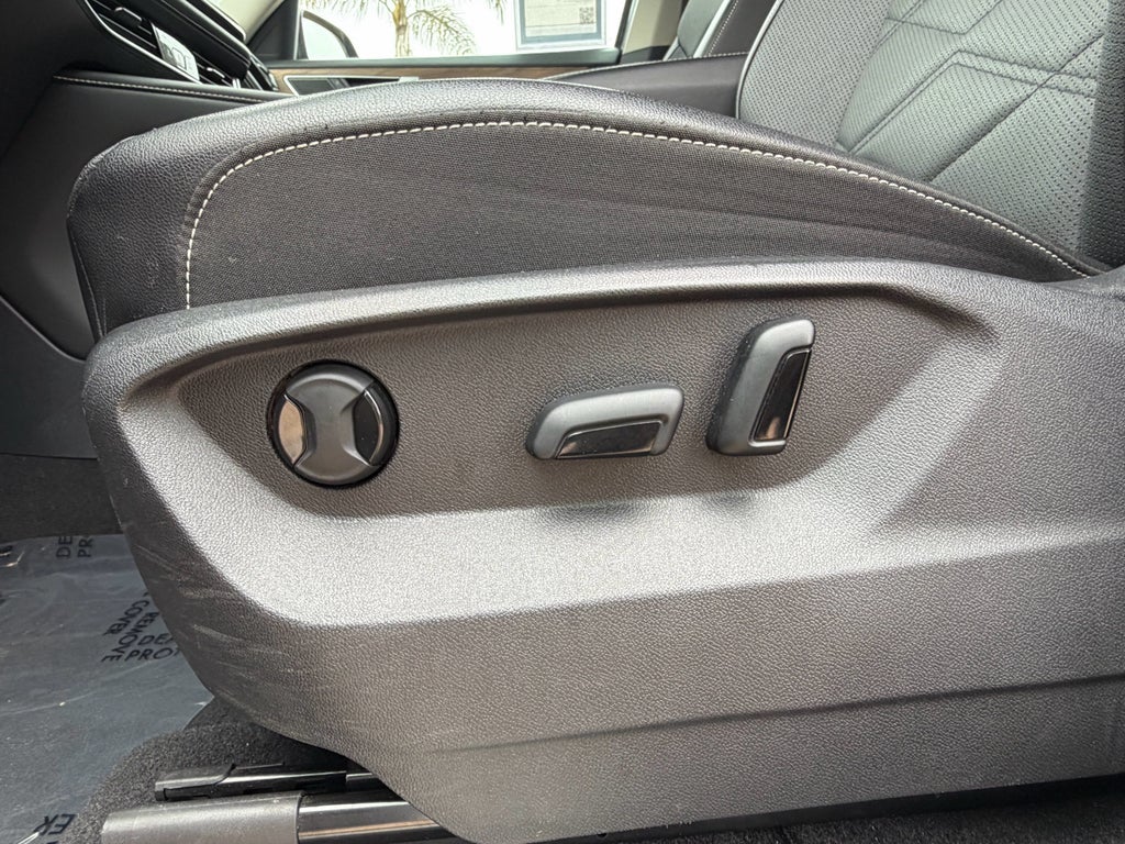 2024 Volkswagen Atlas 2.0T SE w/Technology FWD