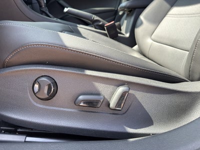 2022 Volkswagen Passat 2.0T SE Auto