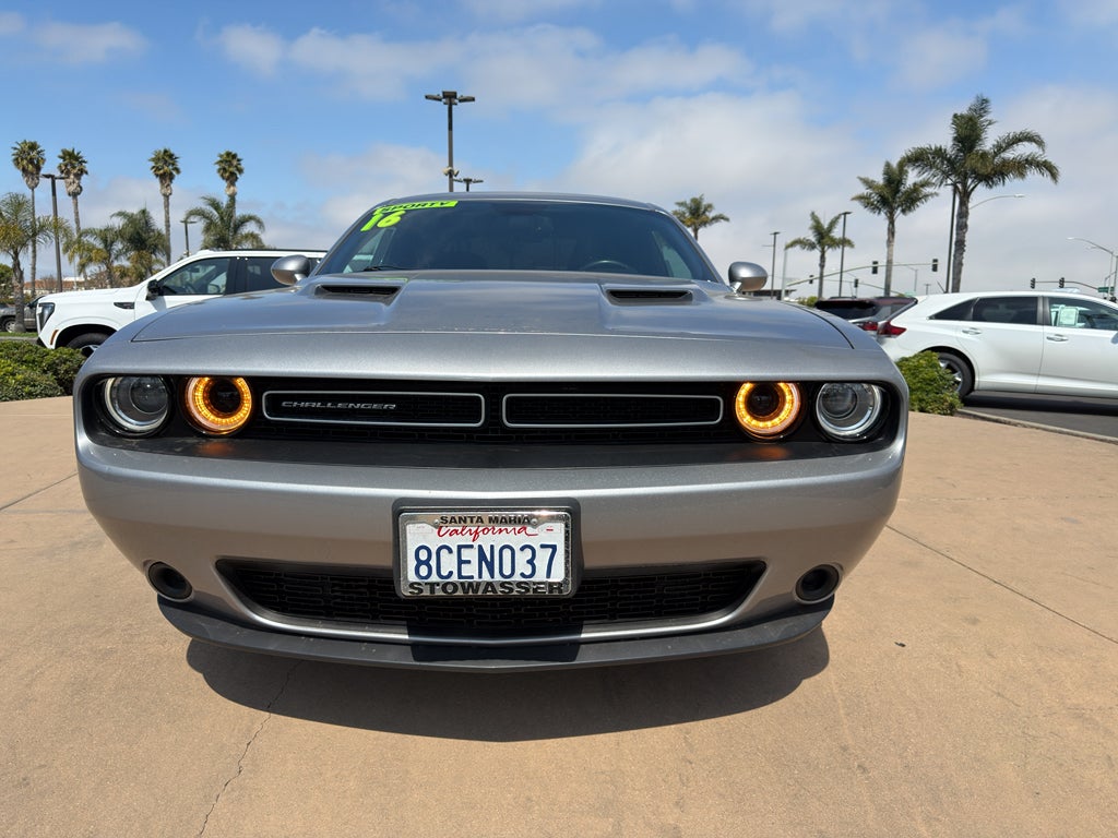 2016 Dodge Challenger 2dr Cpe SXT Plus