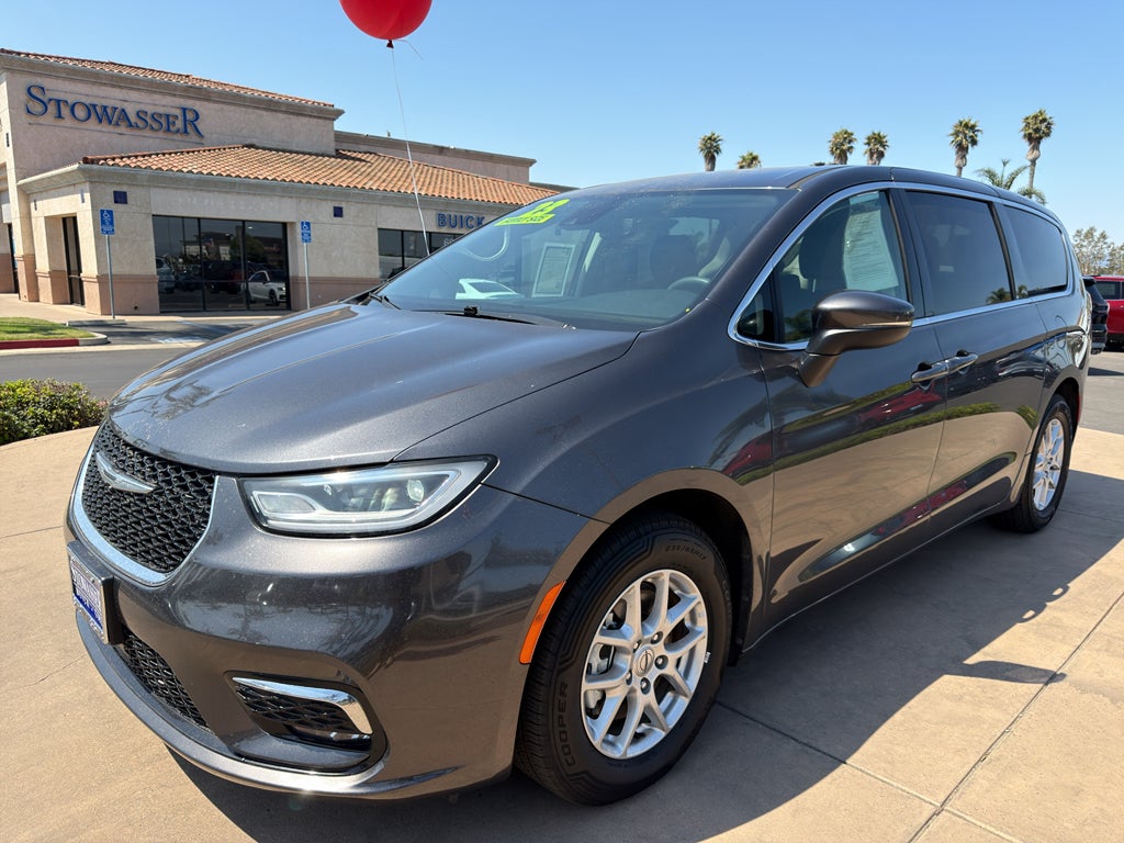 2023 Chrysler Pacifica Touring L FWD