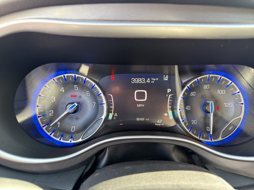 2023 Chrysler Pacifica Touring L FWD