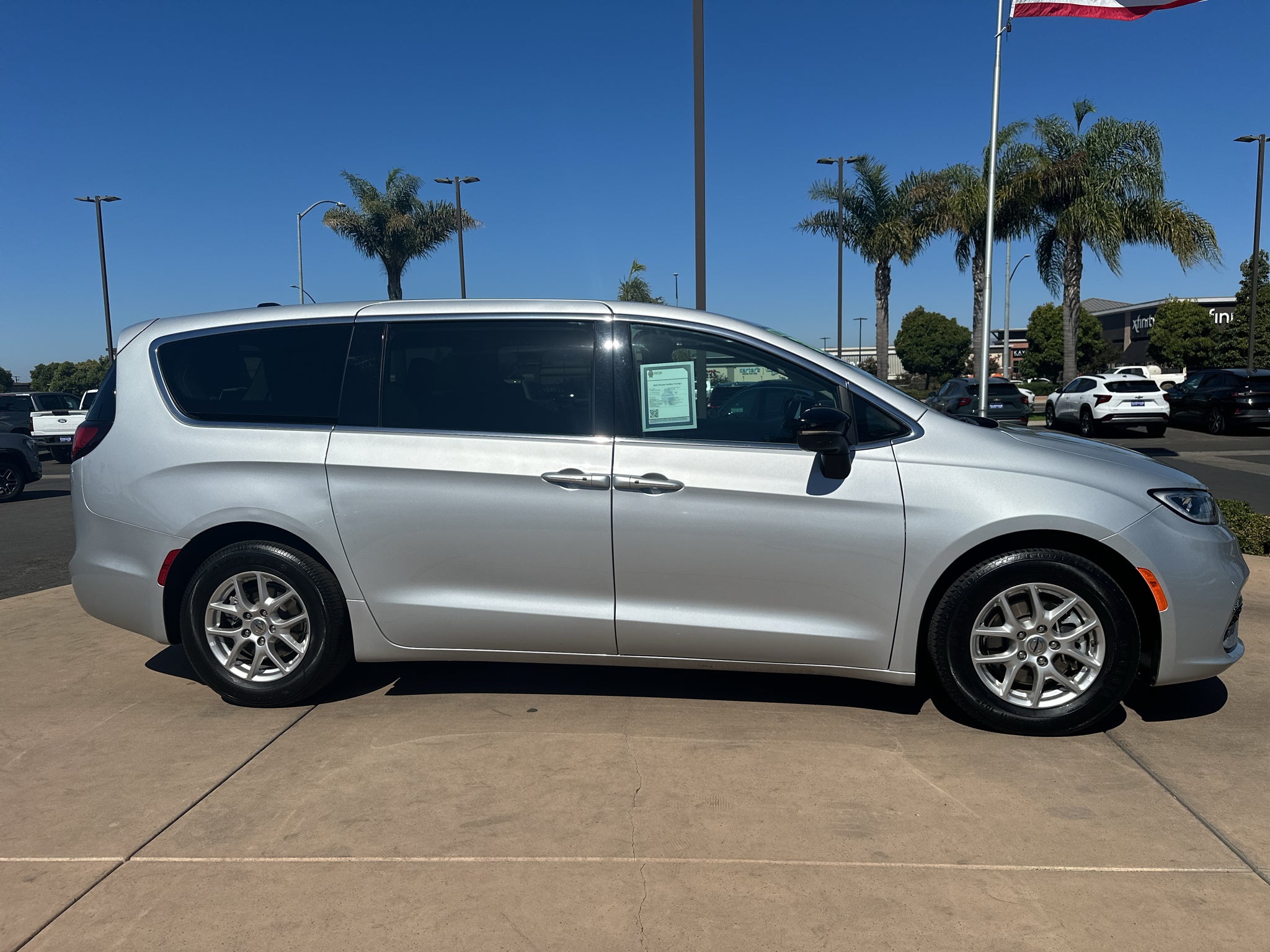 2024 Chrysler Pacifica Touring L FWD