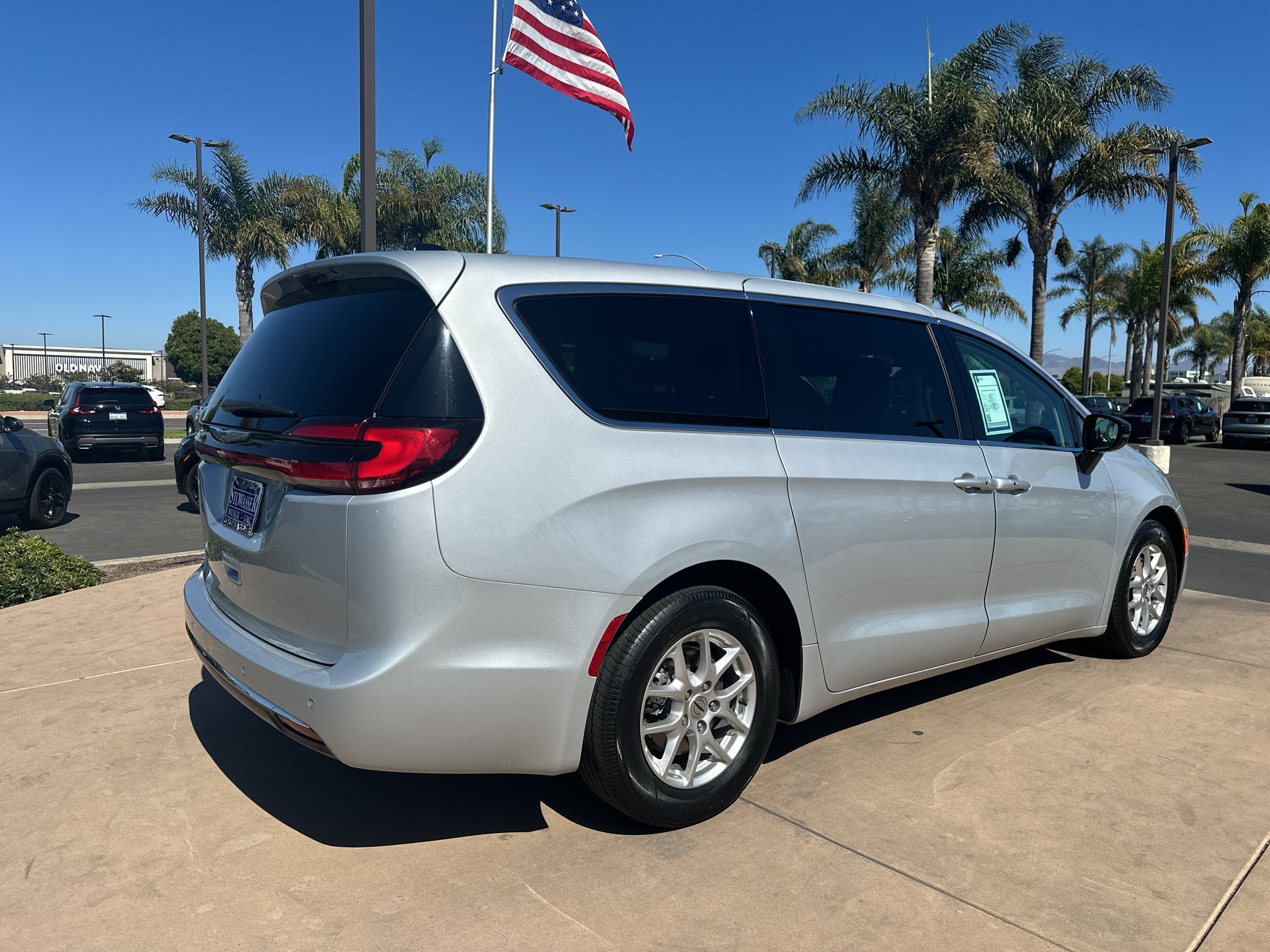 2024 Chrysler Pacifica Touring L FWD