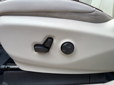 2020 Chrysler Pacifica Limited FWD