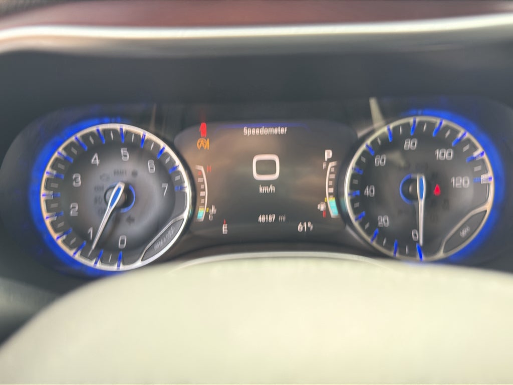 2020 Chrysler Pacifica Limited FWD