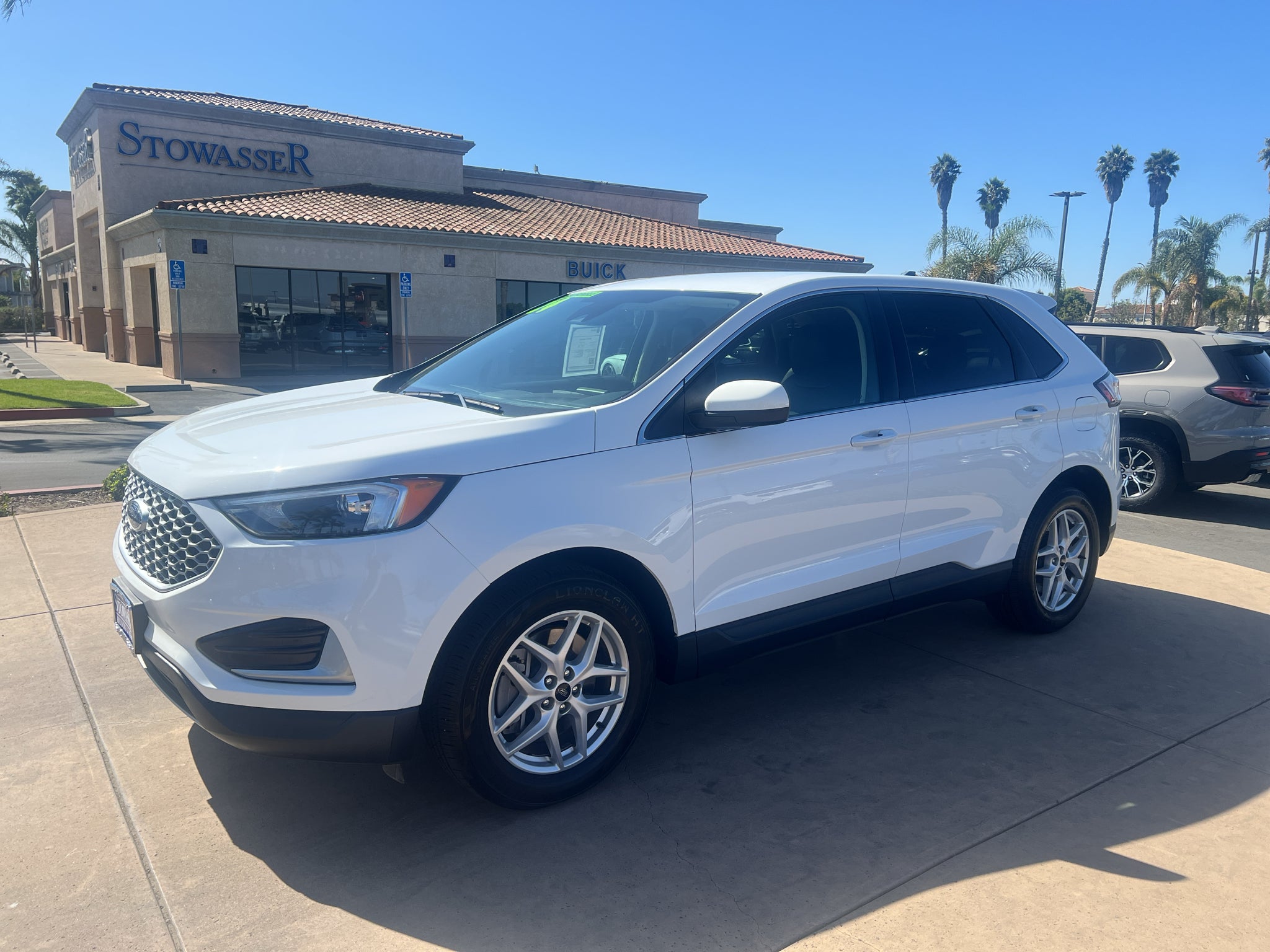 2024 Ford Edge