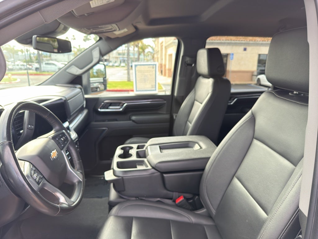 2024 Chevrolet Silverado 2500 HD Crew Cab Standard Box 4-Wheel Drive LTZ