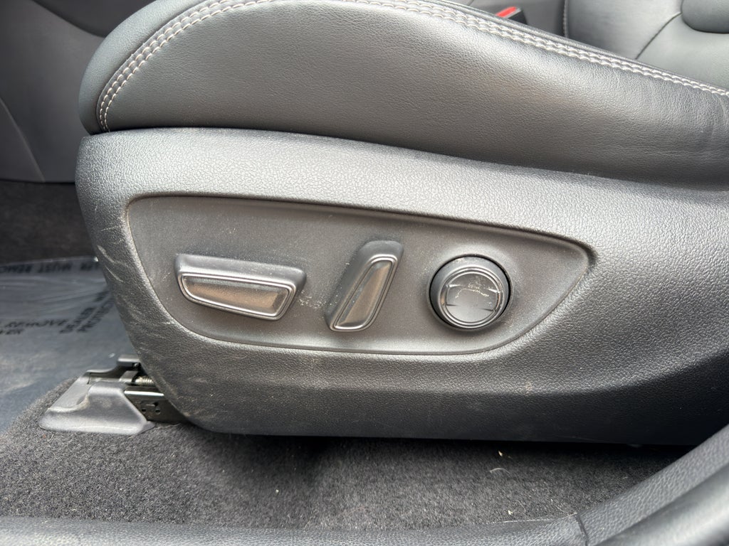 2022 Toyota RAV4 XLE Premium FWD (Natl)