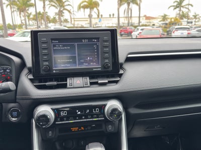 2022 Toyota RAV4 XLE Premium FWD (Natl)