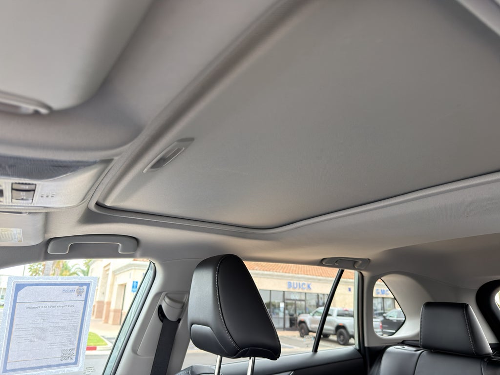 2022 Toyota RAV4 XLE Premium FWD (Natl)