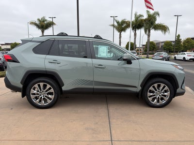 2022 Toyota RAV4 XLE Premium FWD (Natl)