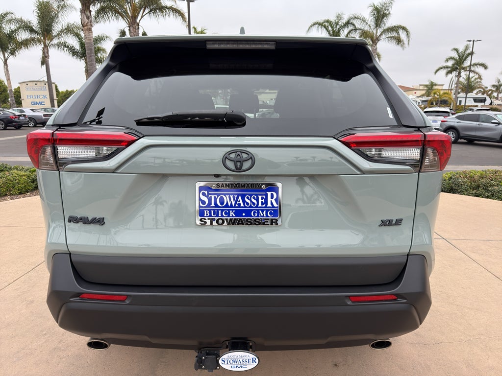 2022 Toyota RAV4 XLE Premium FWD (Natl)