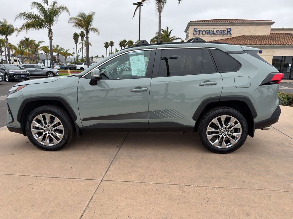2022 Toyota RAV4 XLE Premium FWD (Natl)