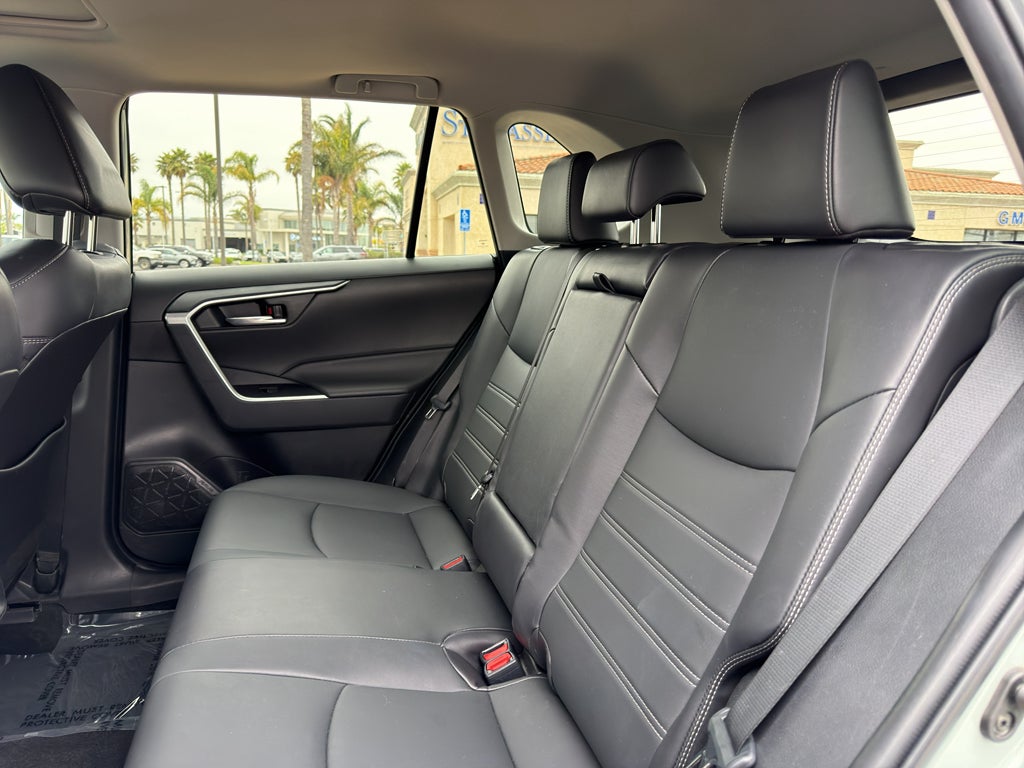 2022 Toyota RAV4 XLE Premium FWD (Natl)