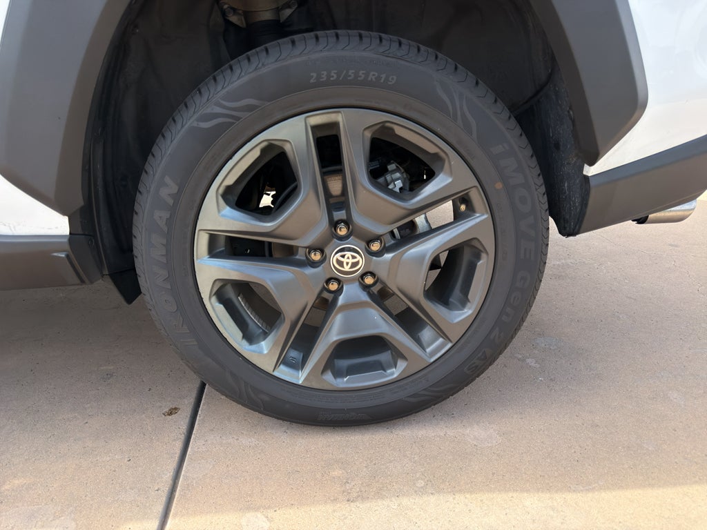 2024 Toyota RAV4 Adventure AWD (Natl)