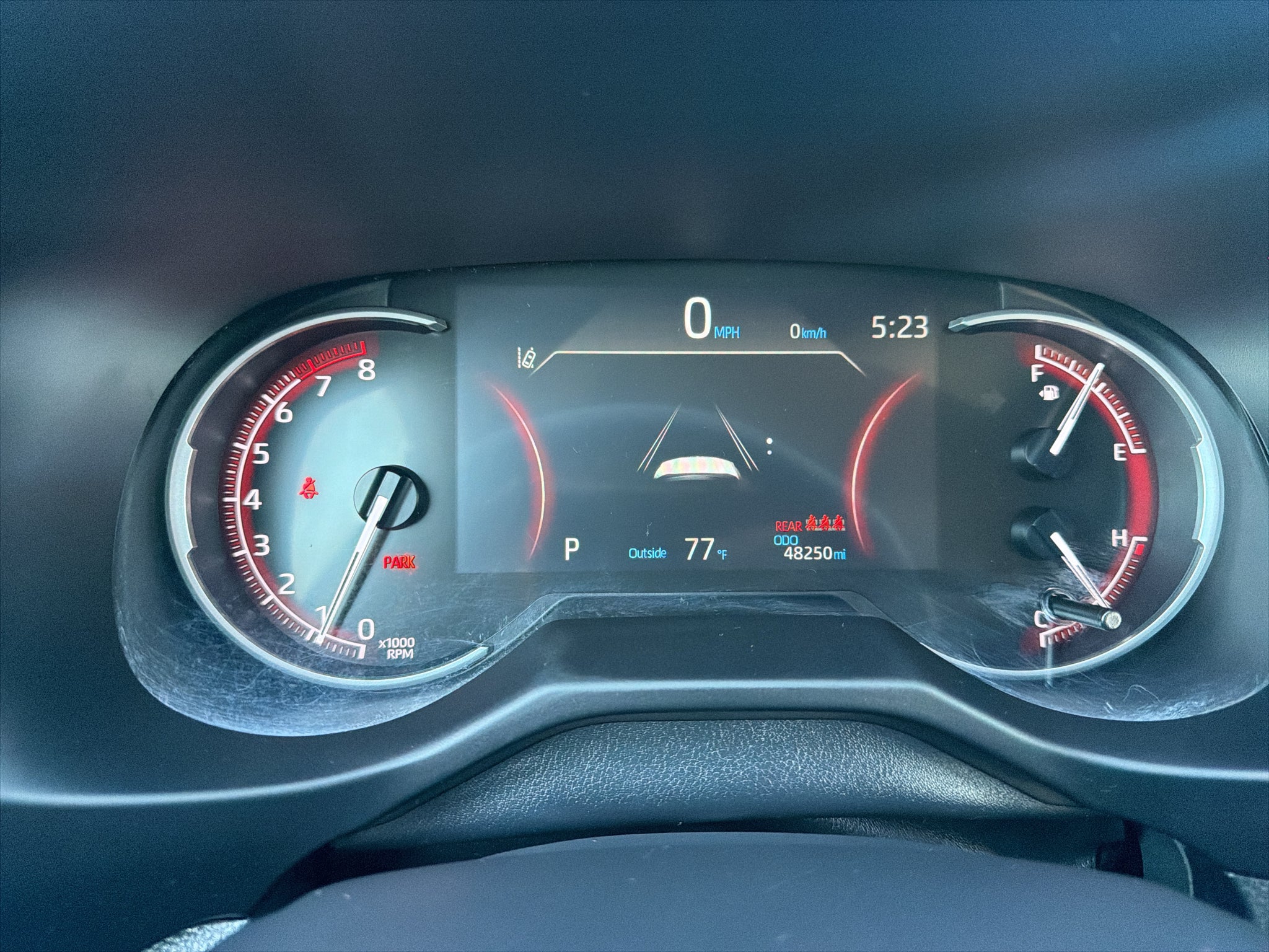 2025 Toyota RAV4 XLE FWD (GS)