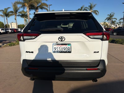 2025 Toyota RAV4 XLE FWD (GS)
