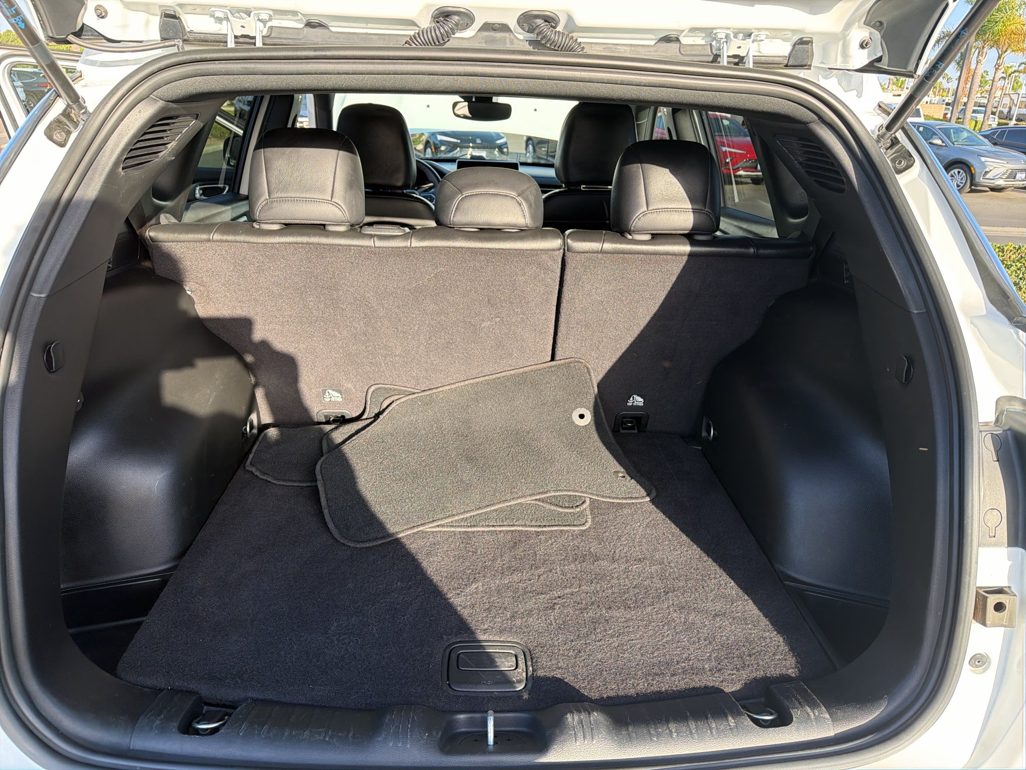 2023 Jeep Compass Latitude Lux 4x4