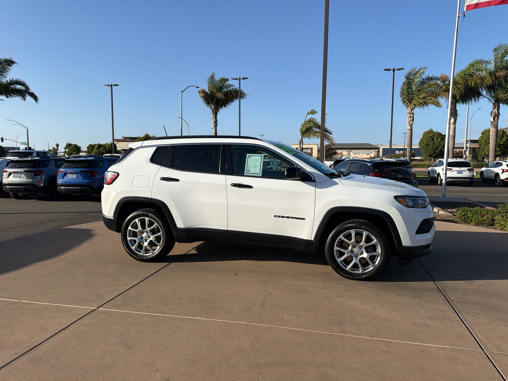 2023 Jeep Compass Latitude Lux 4x4