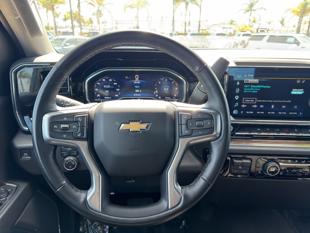 2025 Chevrolet Silverado 1500 Crew Cab Short Box 2-Wheel Drive LT