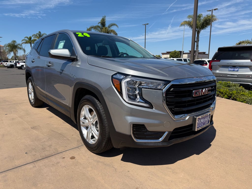 2024 GMC Terrain FWD 4dr SLE