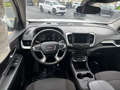 2024 GMC Terrain FWD 4dr SLE