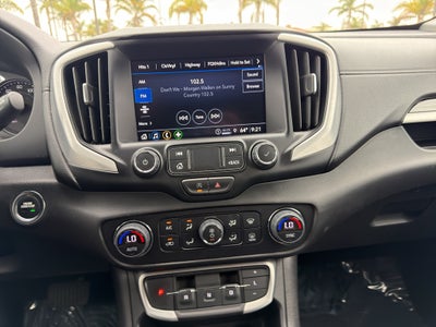 2023 GMC Terrain FWD 4dr SLT