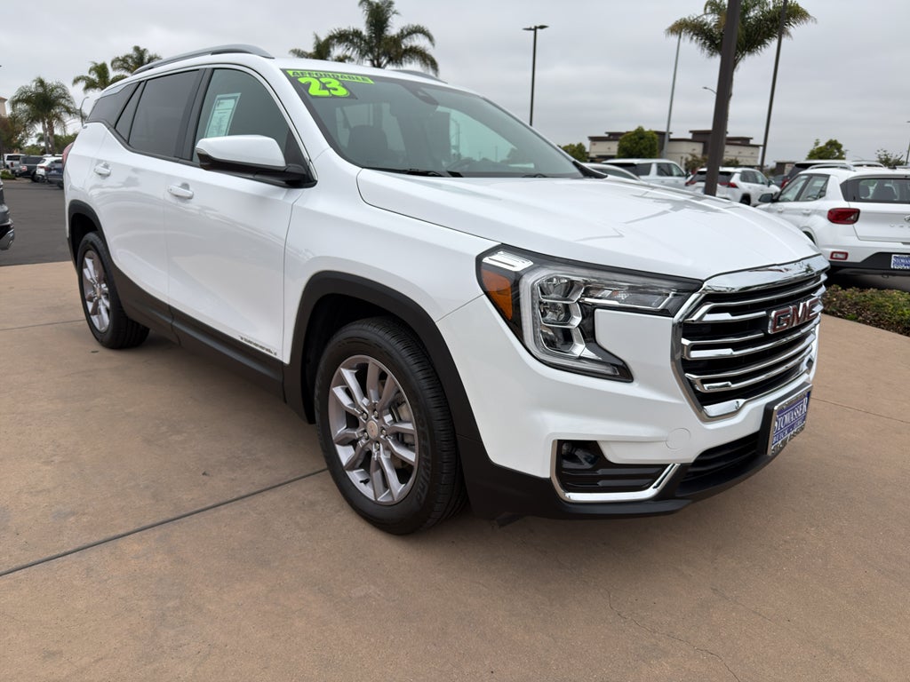 2023 GMC Terrain FWD 4dr SLT